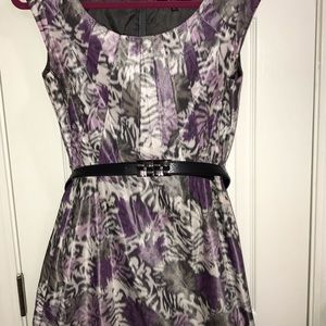 Alex Marie Floral Cap Sleeve Dress || Size 6, Petite